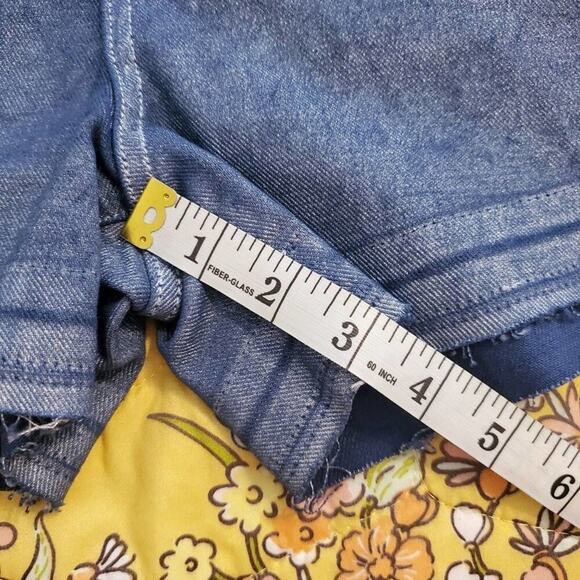 Urban Outfitter BDG high rise shorts‎ size 26 - Picture 4 of 7